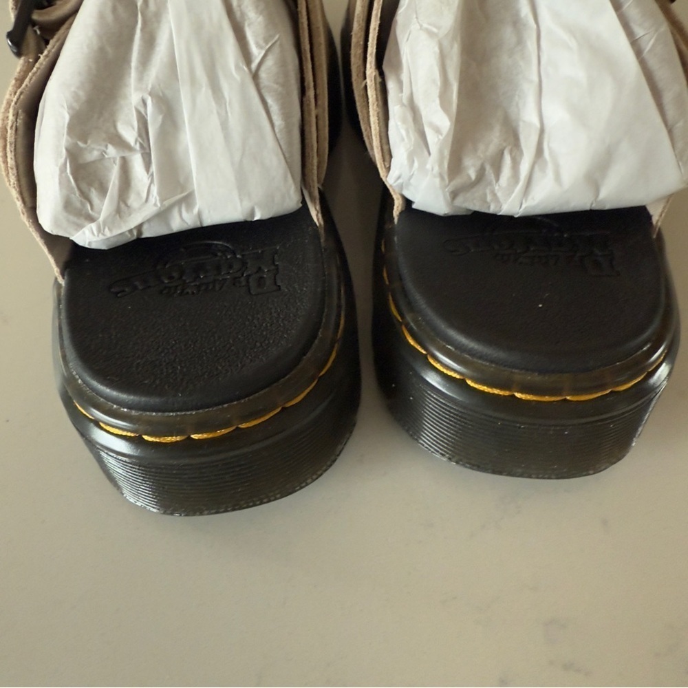 Dr. Martens CARLSON SUEDE CASUAL SLINGBACK MULES NIB Size: 6 - Picture 5 of 6